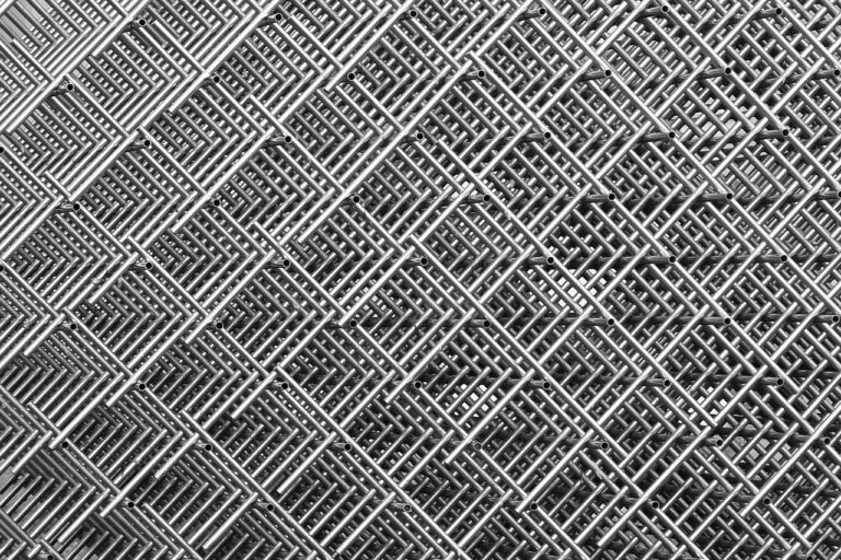 grid, wire mesh, stainless rods-826831.jpg